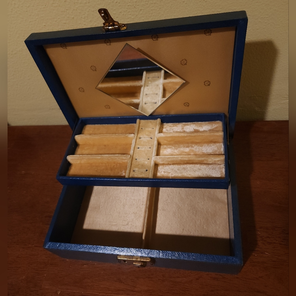 Vintage 2 Tier Blue Mele Jewelry Box